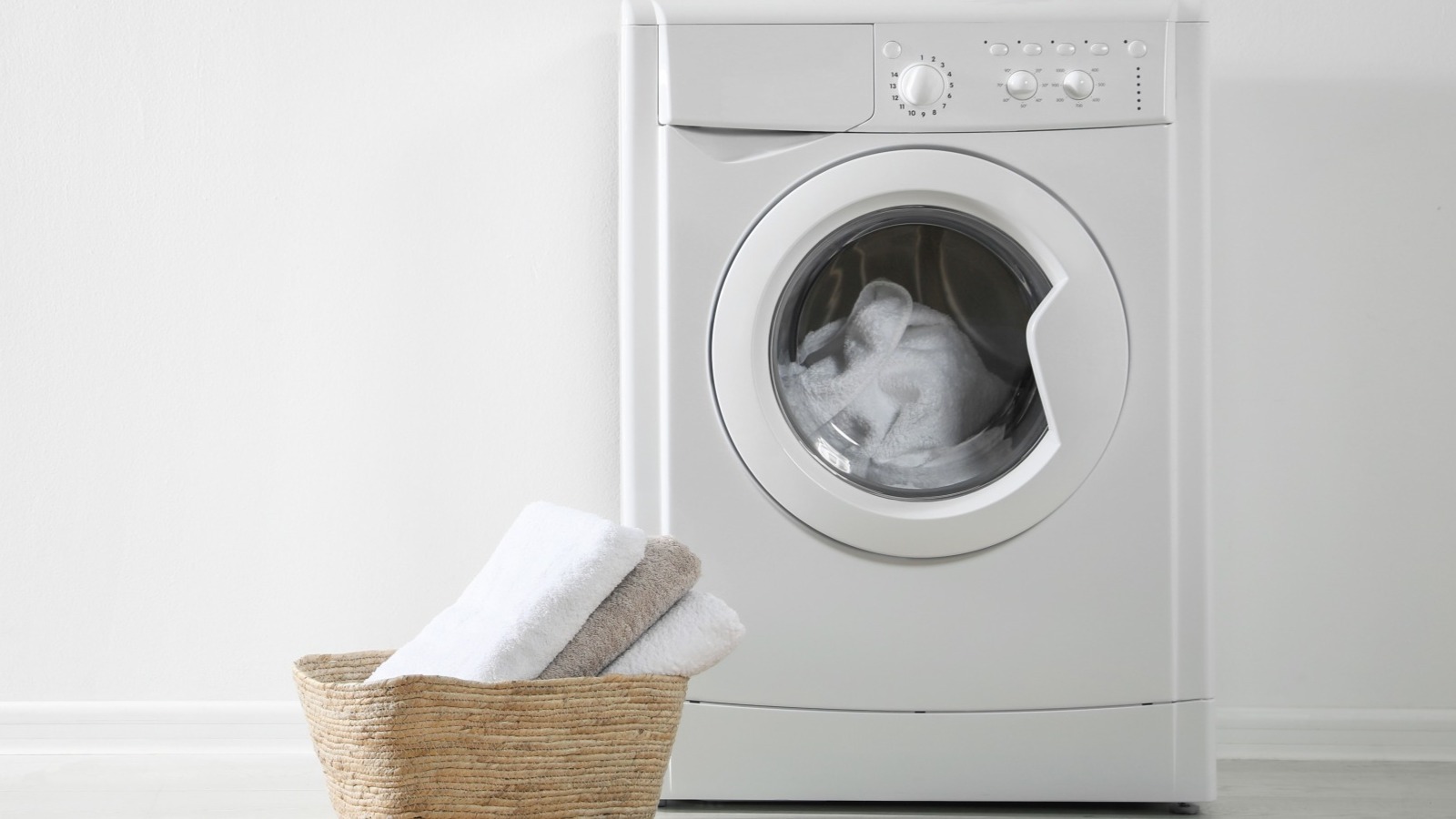 How To Successfully Clean Lint From Your Dryer