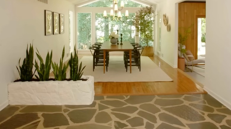 Riverrock in entryway