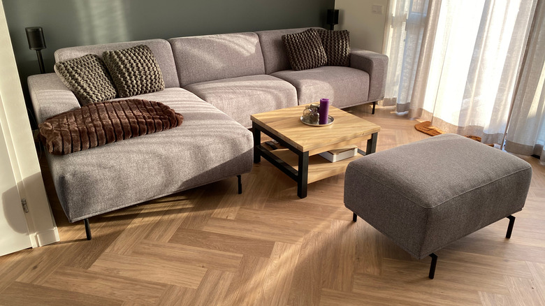 vinyl tile flooring