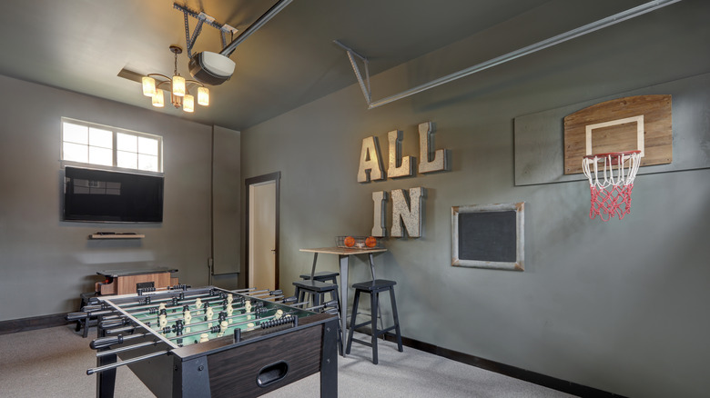 garage converted into a room