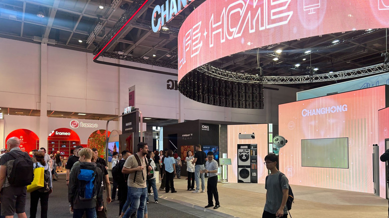 people walking around IFA 2025 show floor