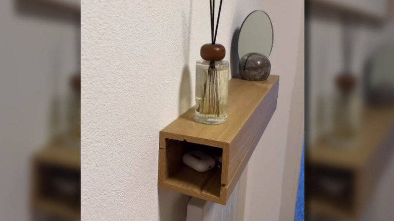 DIY entryway drop zone make from IKEA MOSSLANDA picture ledge