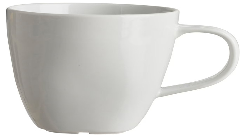 An up-close view if an Ikea Vaedera series mug