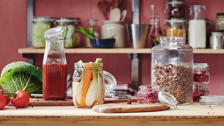 IKEA KÖSSEBÄR jars on countertop