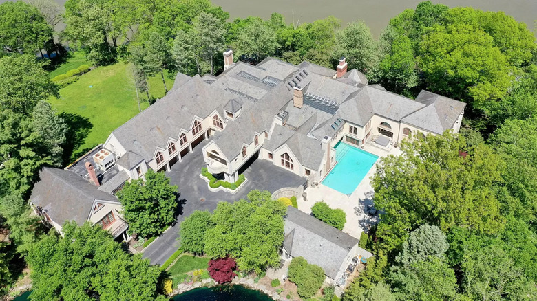 aerial view of Ohio mansion