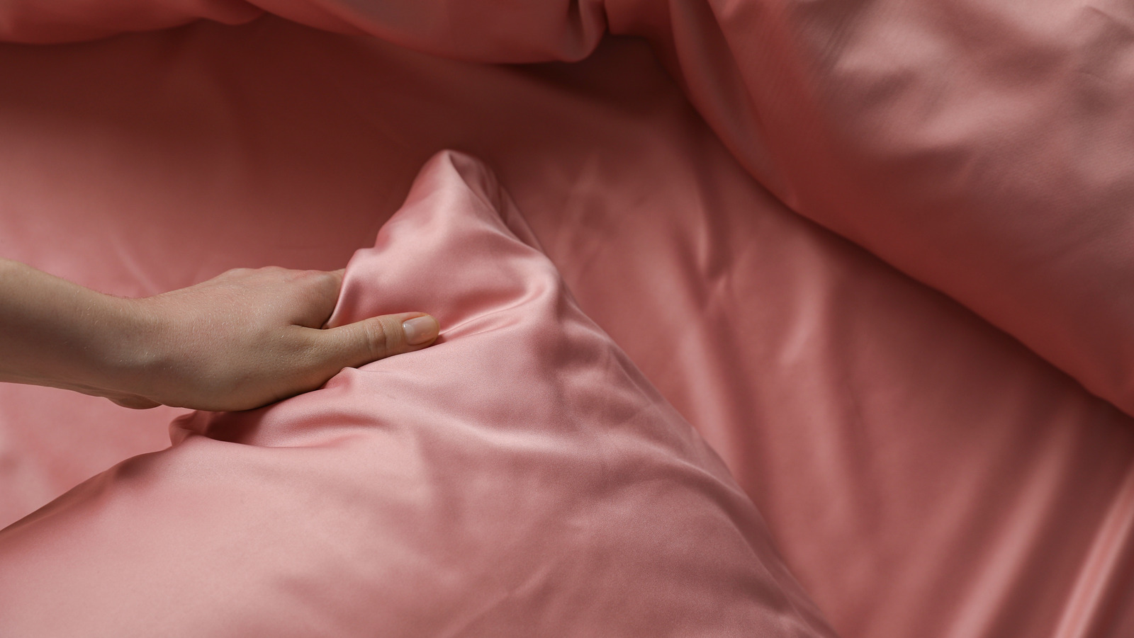 Instead Of Throwing Out That Old Pillowcase, Reuse It As A Cleaning Tool