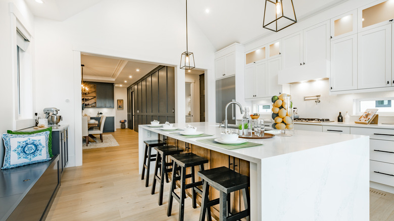 modern white and black kitchen