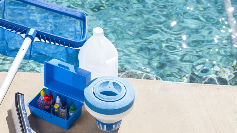 Pool cleaning equipment