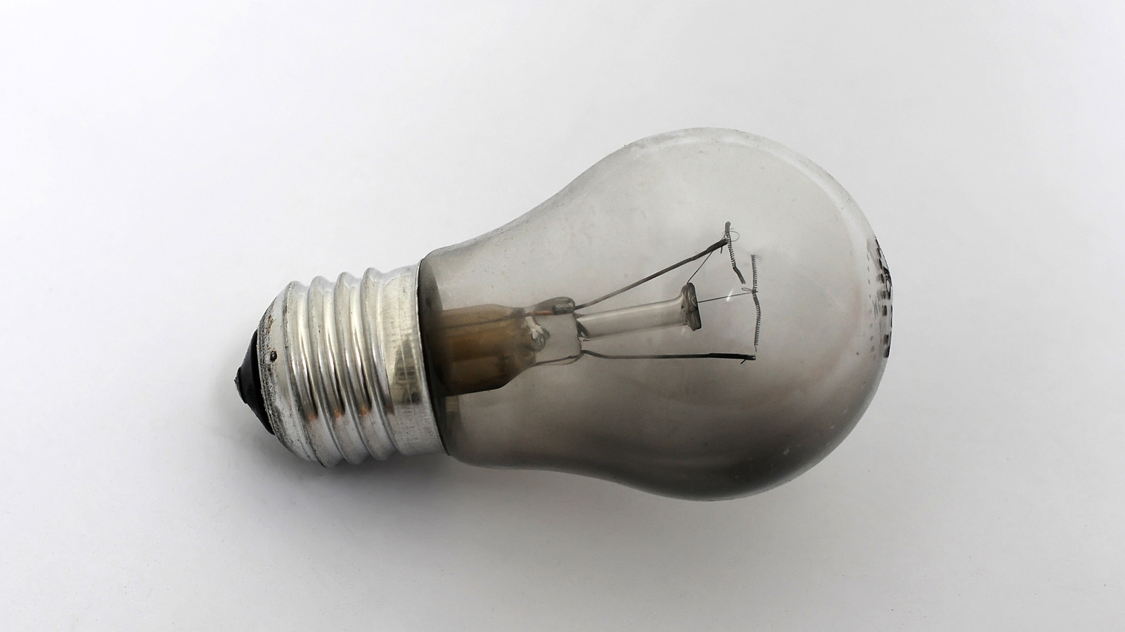 Is An Empty Light Socket Dangerous?