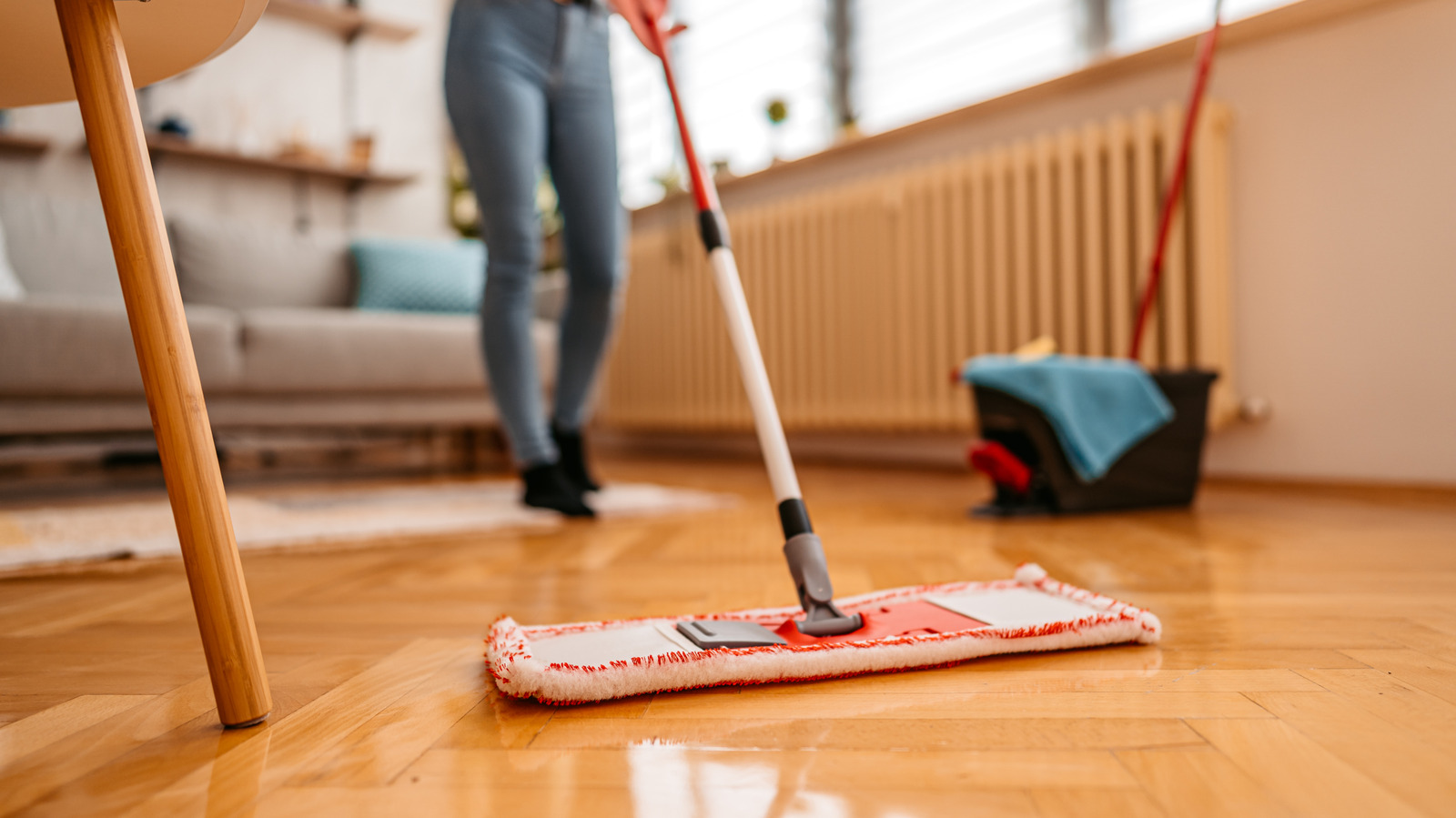 Is It Safe To Mix Dish Soap And Pine-Sol For Cleaning?