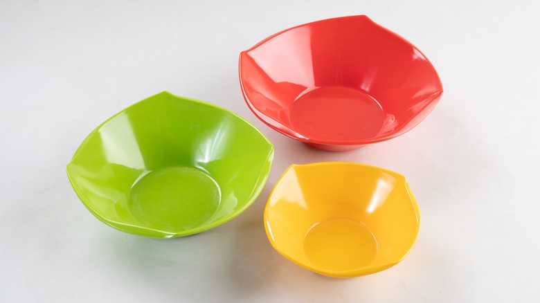 Colorful melamine bowls