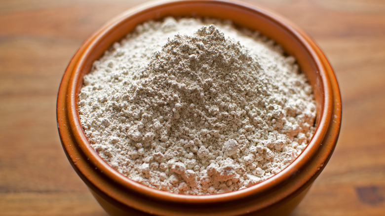 bowl of diatomaceous earth