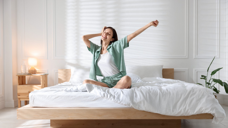 Is TikTok's Viral MarshMellow Comforter Worth It? Here's What We Know