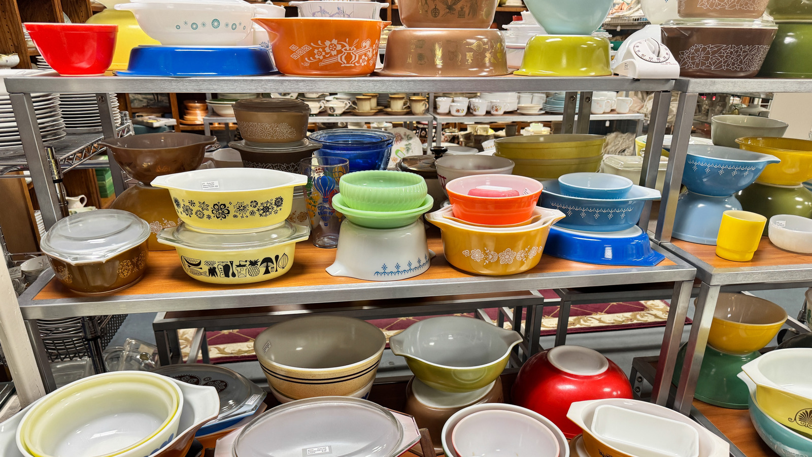 It Was Rare, Even In The '60s — Now You'd Be Lucky To Find This Vintage Pyrex Anywhere