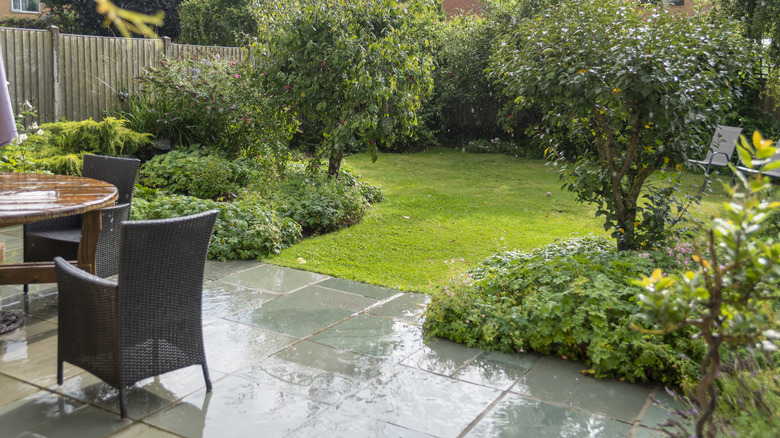 English garden style landscape