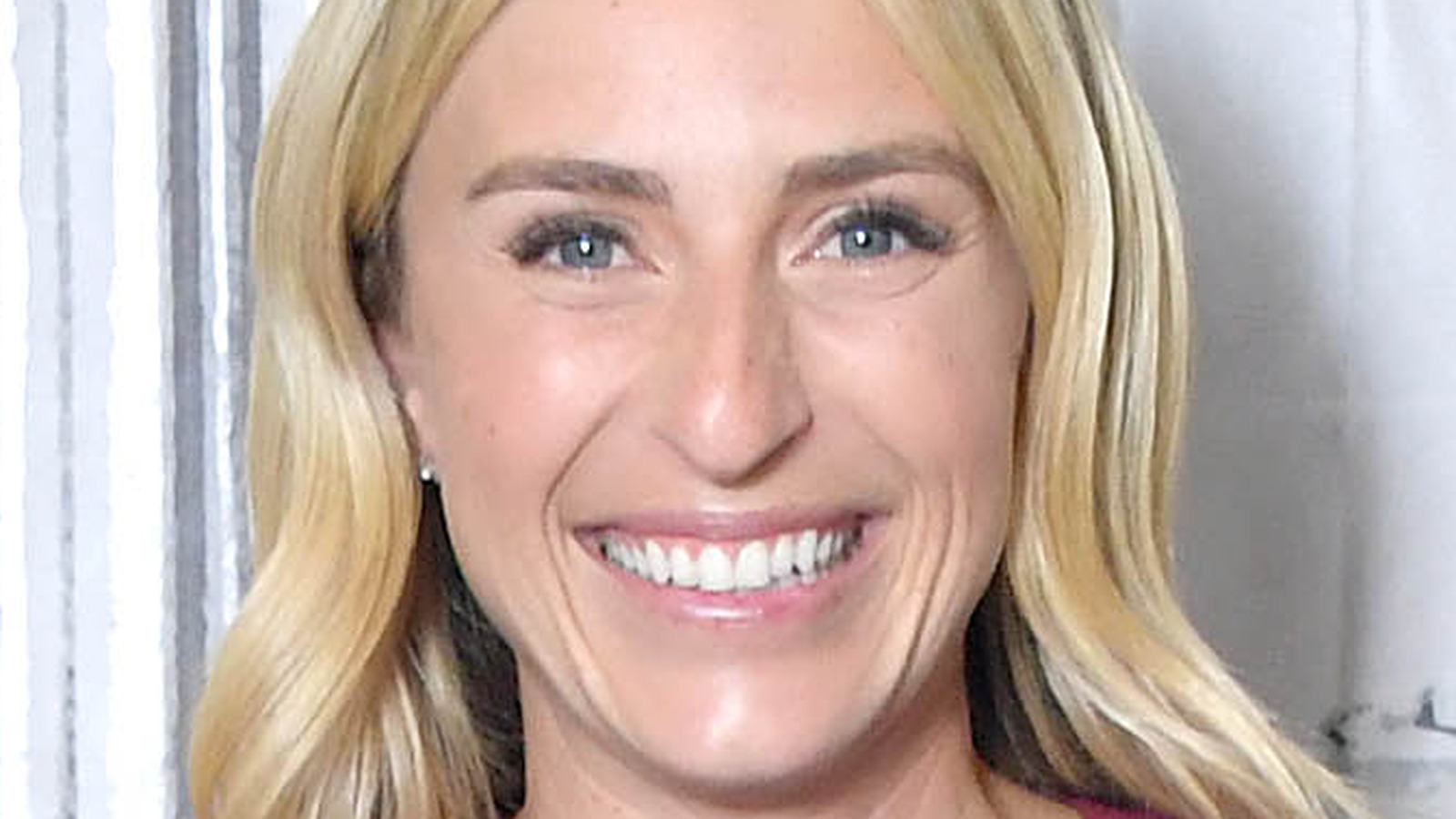 Jasmine Roth Maximizes Bedroom Storage With Beds You Can Buy On Amazon