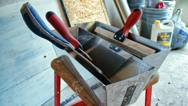 joint compound tools