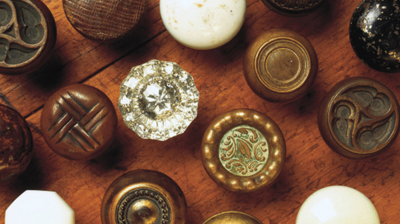 Assorted kitchen drawer pull knobs