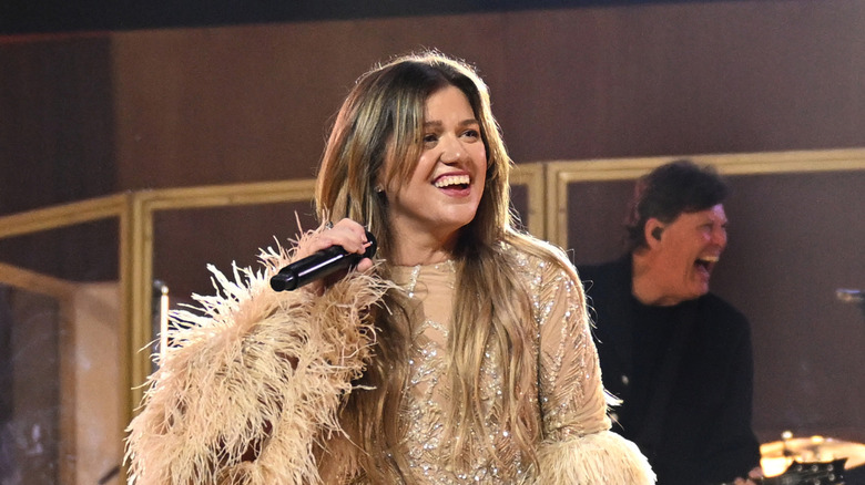Kelly Clarkson at Las Vegas residency