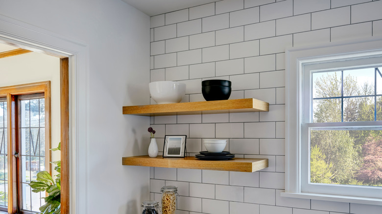 Subway tile backsplash in kitchen