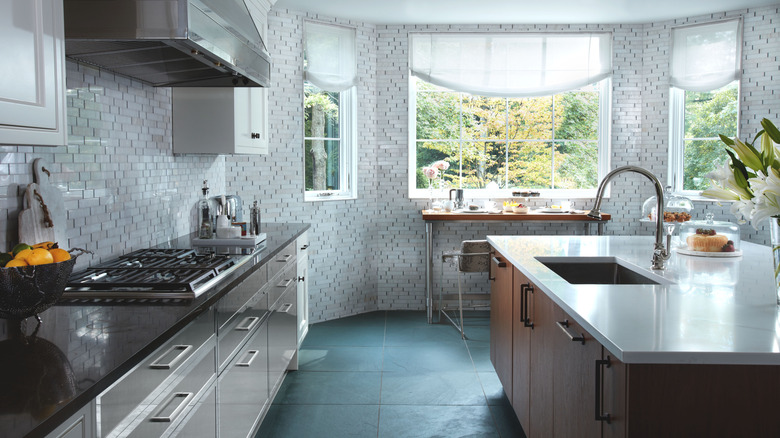 Modern, gray, industrial-style home kitchen