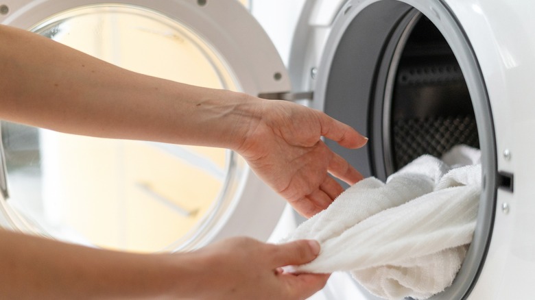 Laundry Hacks That Will Leave Your Clothes Smelling As Fresh As Ever