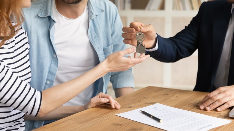 couple buying home