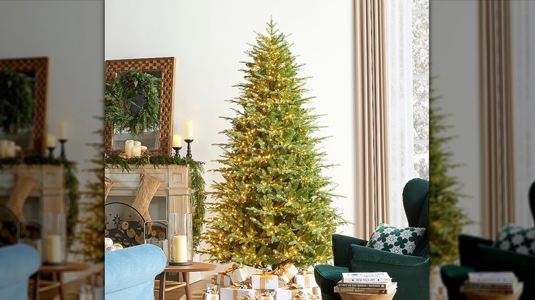 Pre-lit Glitzhome artificial tree in a living room