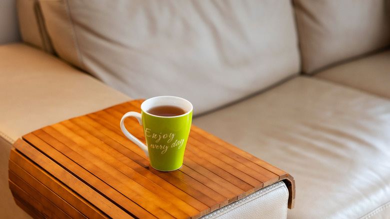 Armrest tray similar to the Dollar Tree DIY