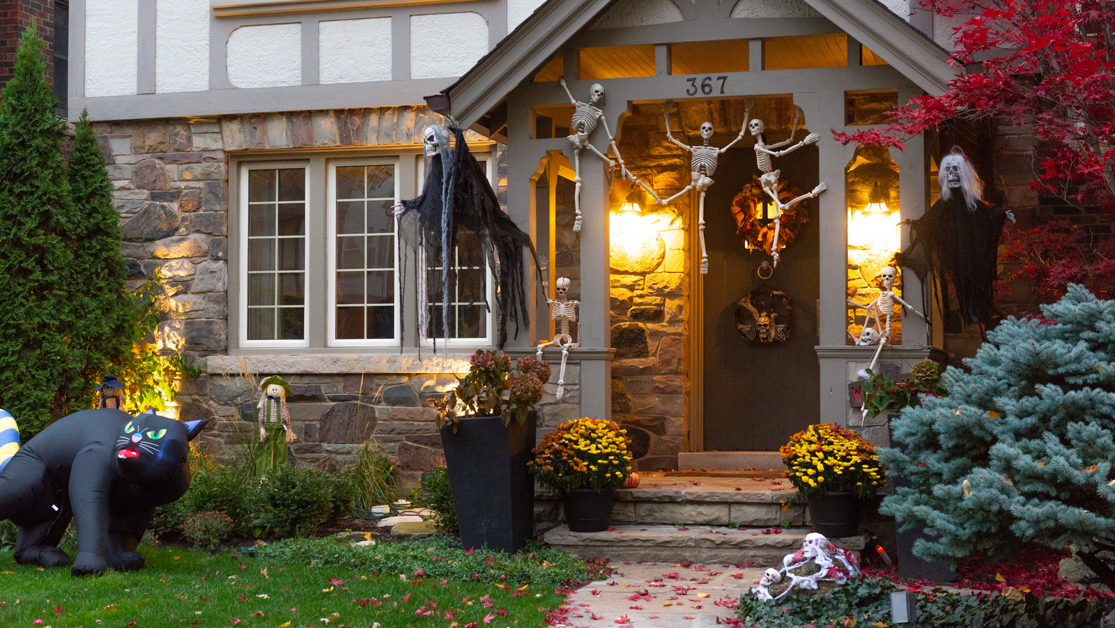 Martha Stewart Shares Her Favorite Halloween Decorations When You