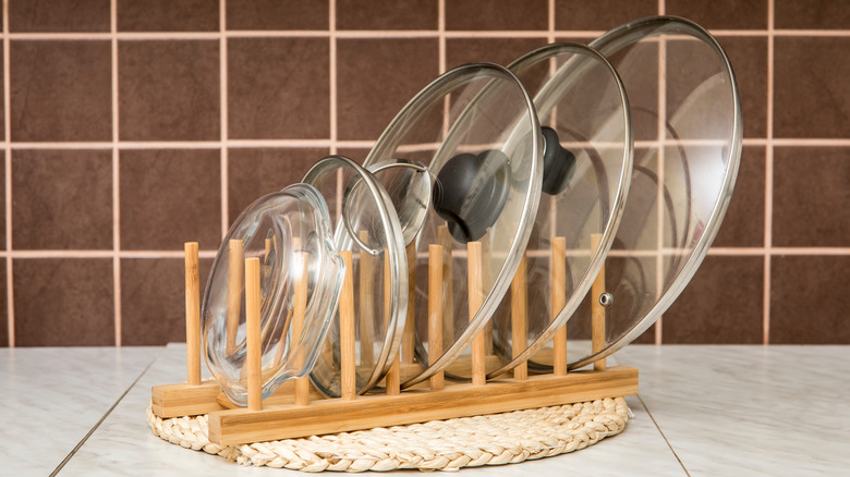 pot and pan lid organizer