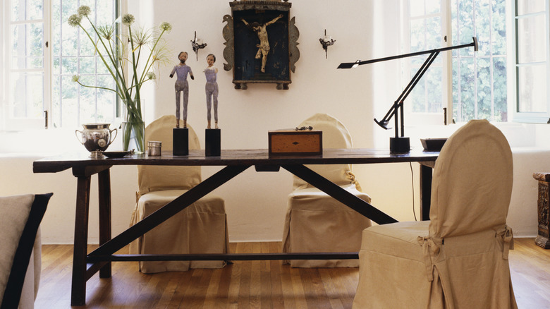 Medieval modern style dining area