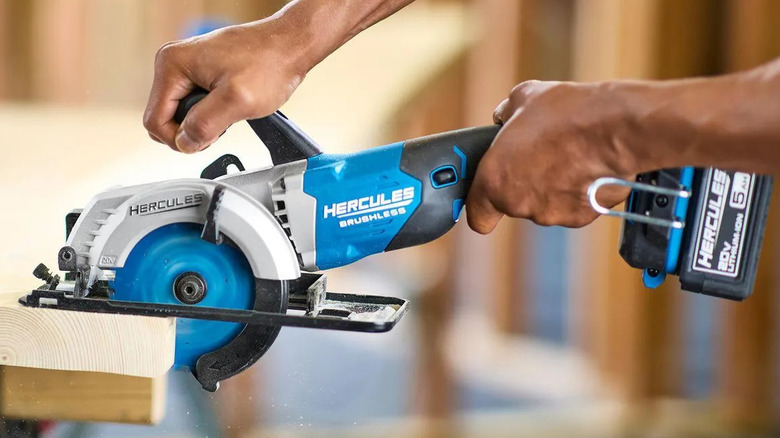 The Hercules 4½-inch Compact Circular Saw from Harbor Freight