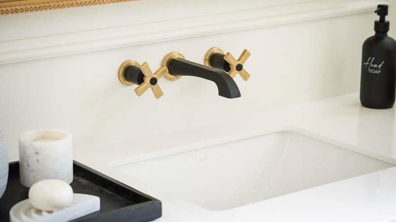 Black matte wall-mounted facuet