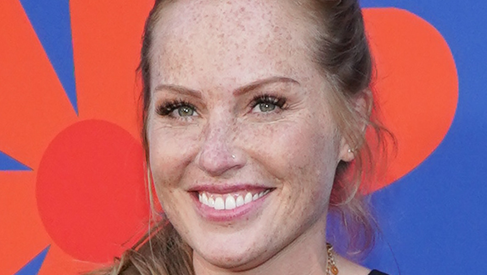 Mina Starsiak Hawk Chooses The Cozy Neutral You'll Want In Your Home