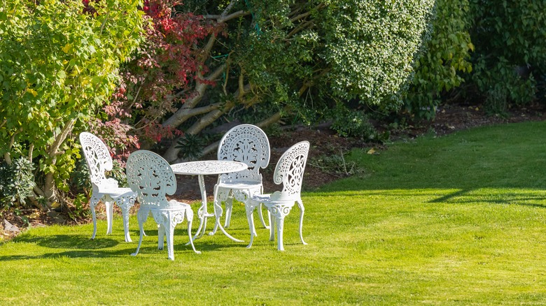 white metal outdoor furniture