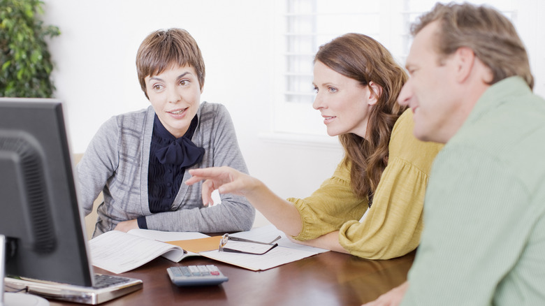 Mortgage broker and borrowers