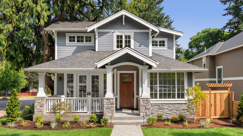 House with porch