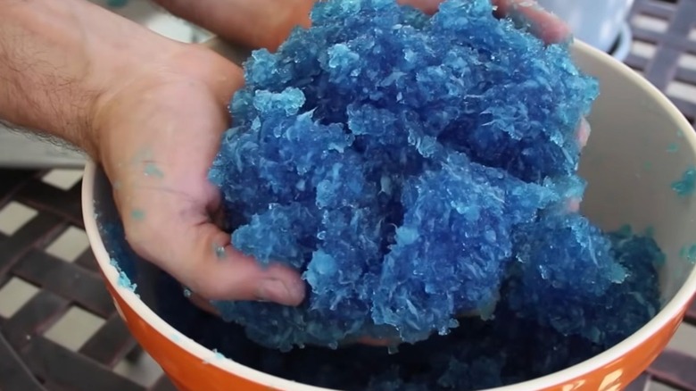 Making diaper gel for plants