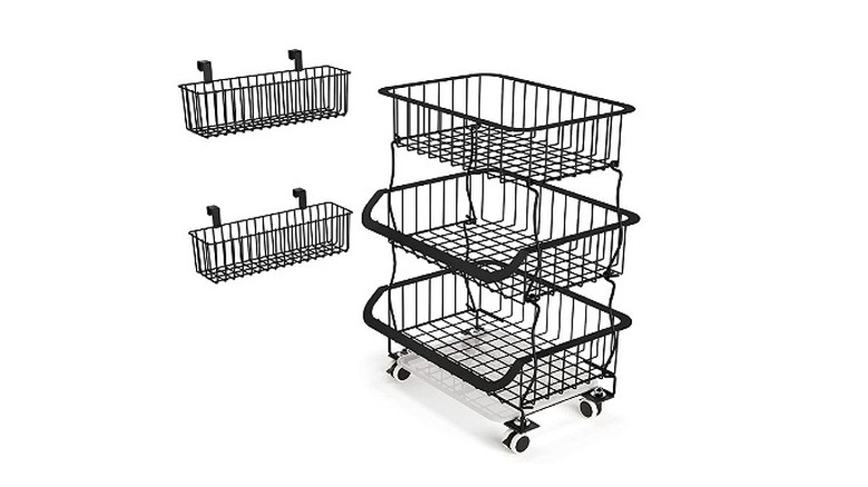 Rolling market basket and shelves