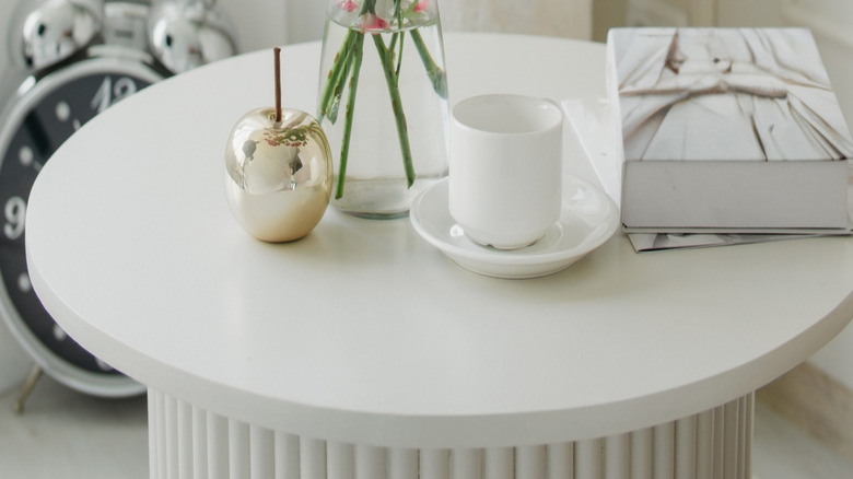 Nicely decorated coffee table