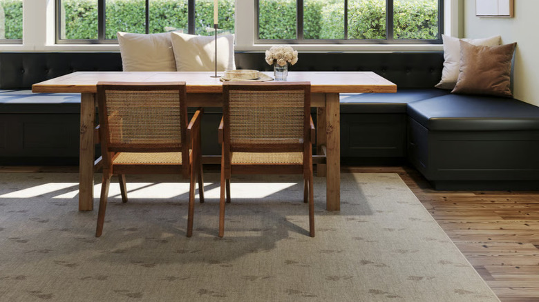 Rugs USA's Flora Soft Floral Washable Rug in a minimalist living room