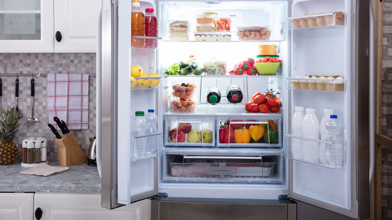 organized refrigerator