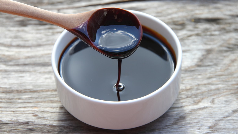 bowl of molasses