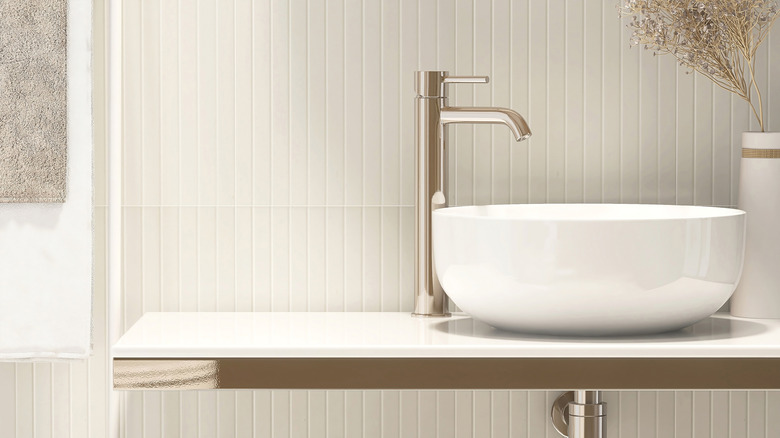 A bathroom countertop without drawers
