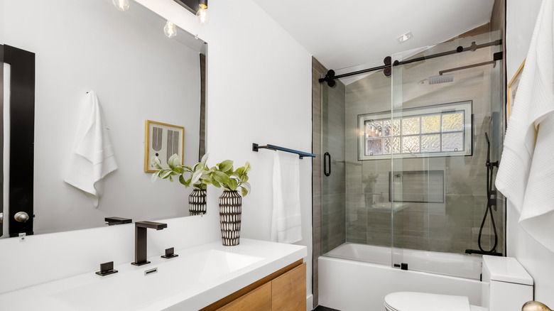 A nice bathroom