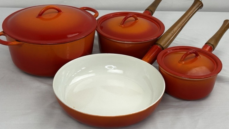 Descoware pot set in signature red/orange "Flame" gradient