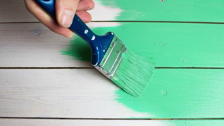 Painting deck green acrylic paint