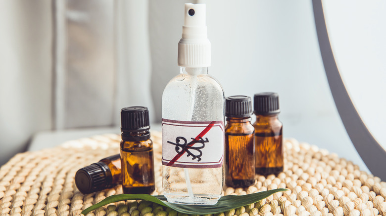 Insect repellent with oil bottles 