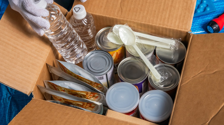 Pacing emergency food and water in a box